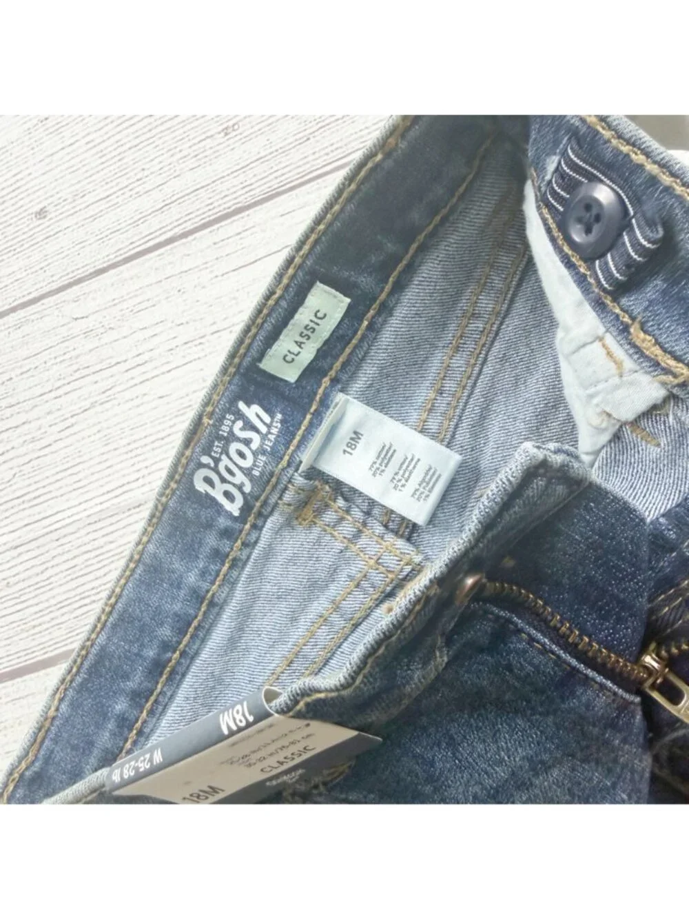 Oshkosh Bgosh Classic Fit Toddler Jeans Distressed Look Denim NWT 12-18 Months
